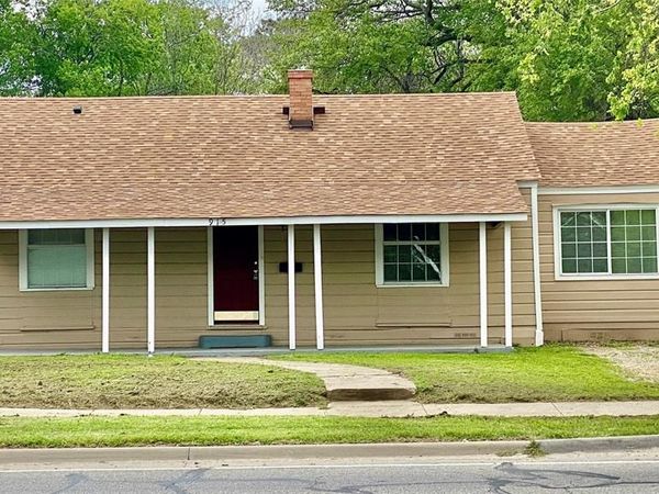 915 N Virginia Street, Terrell, TX 75160