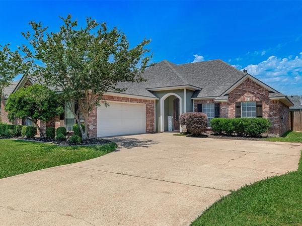 6213 Hollyhock Lane , Bossier City, LA 71112