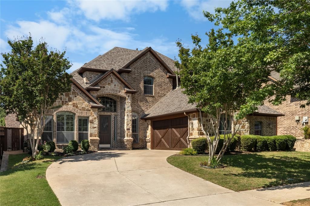 301 Matthew Avenue, Denton, TX 76210 Main Photo
