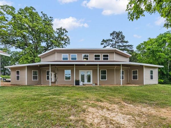 1129 Holly Road, Gilmer, TX 75644