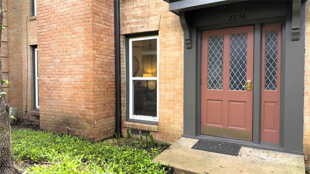 7814 Meadow Park Drive, Unit 119, Dallas, TX 75230 Main Photo