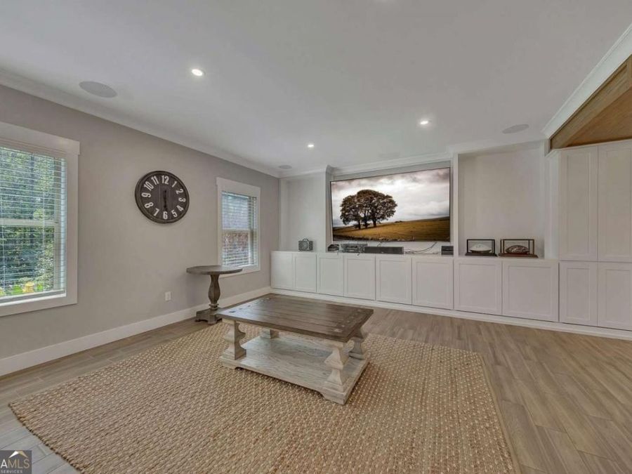 Property Image 50