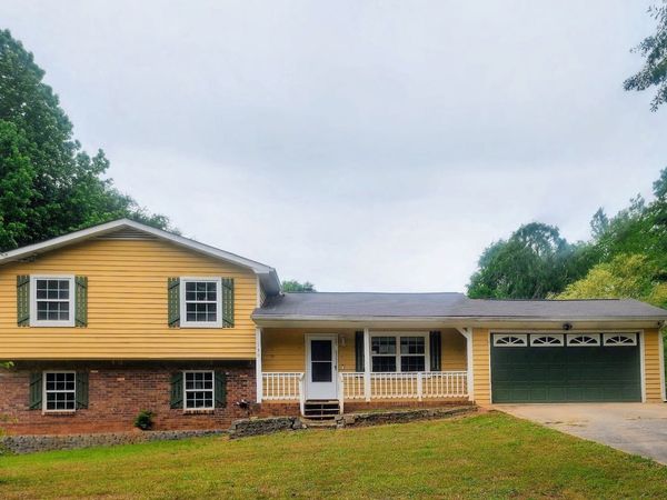 130 Carriage Circle, Stockbridge, GA 30281
