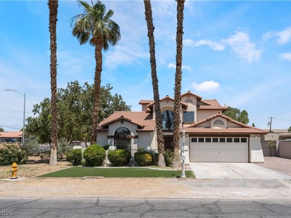 5916 Paseo Del Mar, Las Vegas, NV 89108