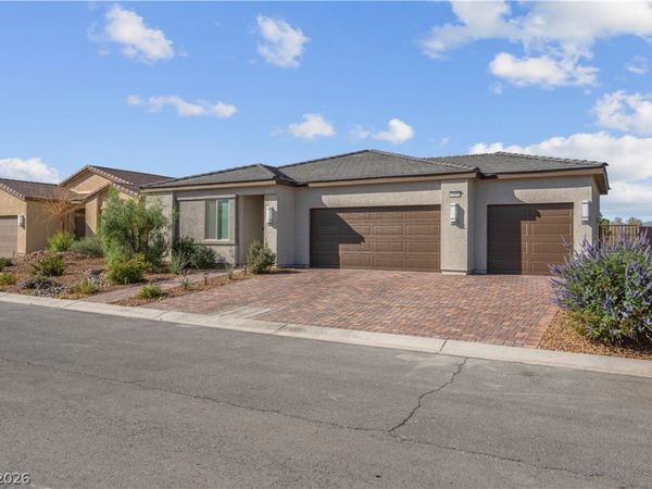 5357 Eleganza Avenue, Pahrump, NV 89061