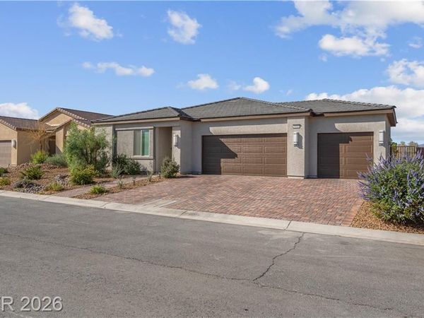 5357 Eleganza Avenue, Pahrump, NV 89061