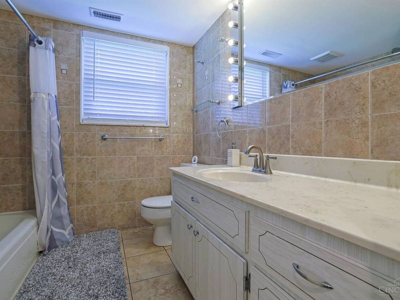 5310 E Kemper Road, Sharonville, OH 45241 Photo 27