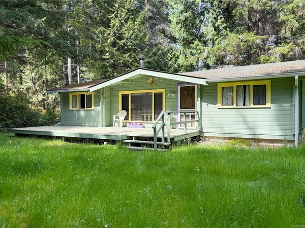 160 Gabriola Cres , Gabriola Island, BC V0R 1X1
