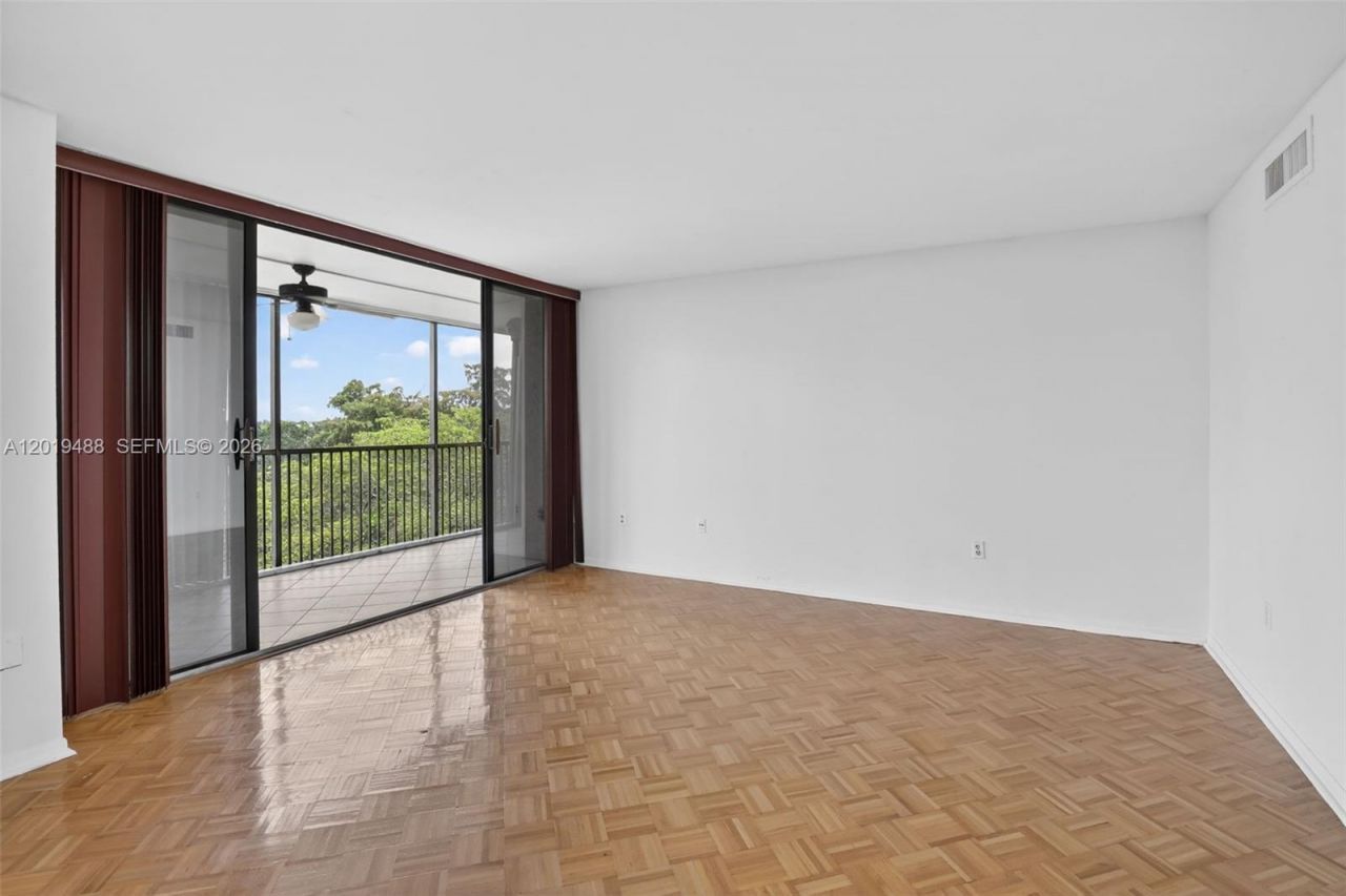 2808 N 46th Ave, Unit E654, Hollywood, FL 33021 Photo