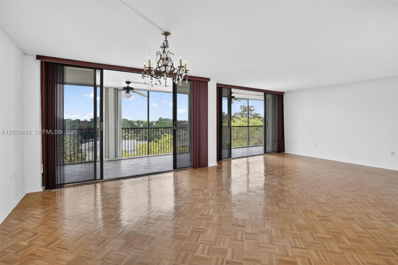 2808 N 46th Ave, Unit E654, Hollywood, FL 33021 Photo