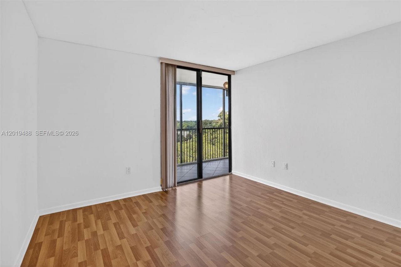 2808 N 46th Ave, Unit E654, Hollywood, FL 33021 Photo