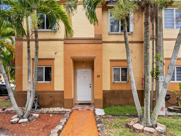 8374 SW 152nd Ave , Unit 47, Miami, FL 33193