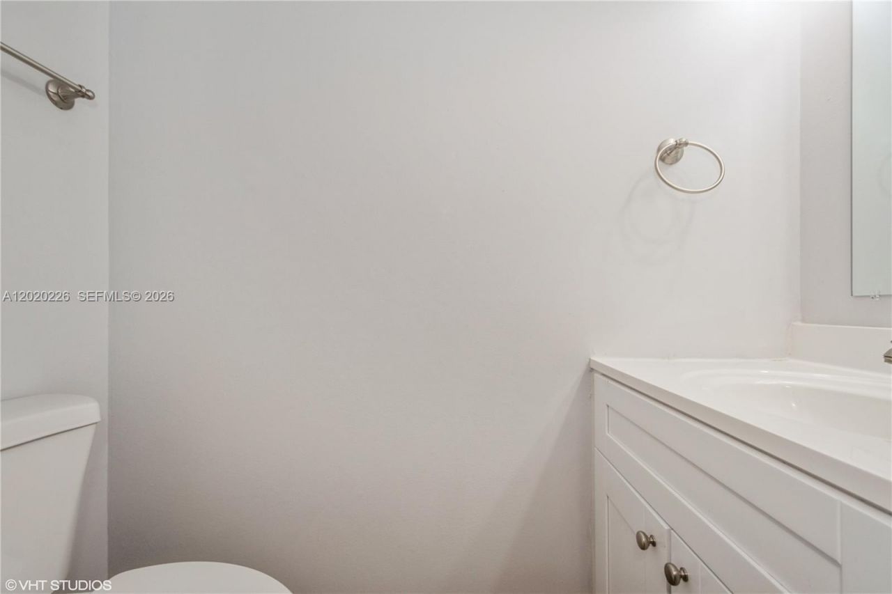 835 NW 81st Ter , Unit 7, Plantation, FL 33324 Photo