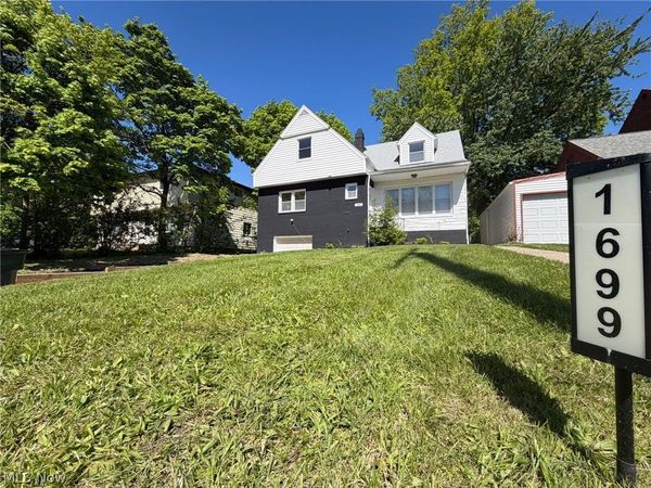 1699 Warrensville Center Road , South Euclid, OH 44121