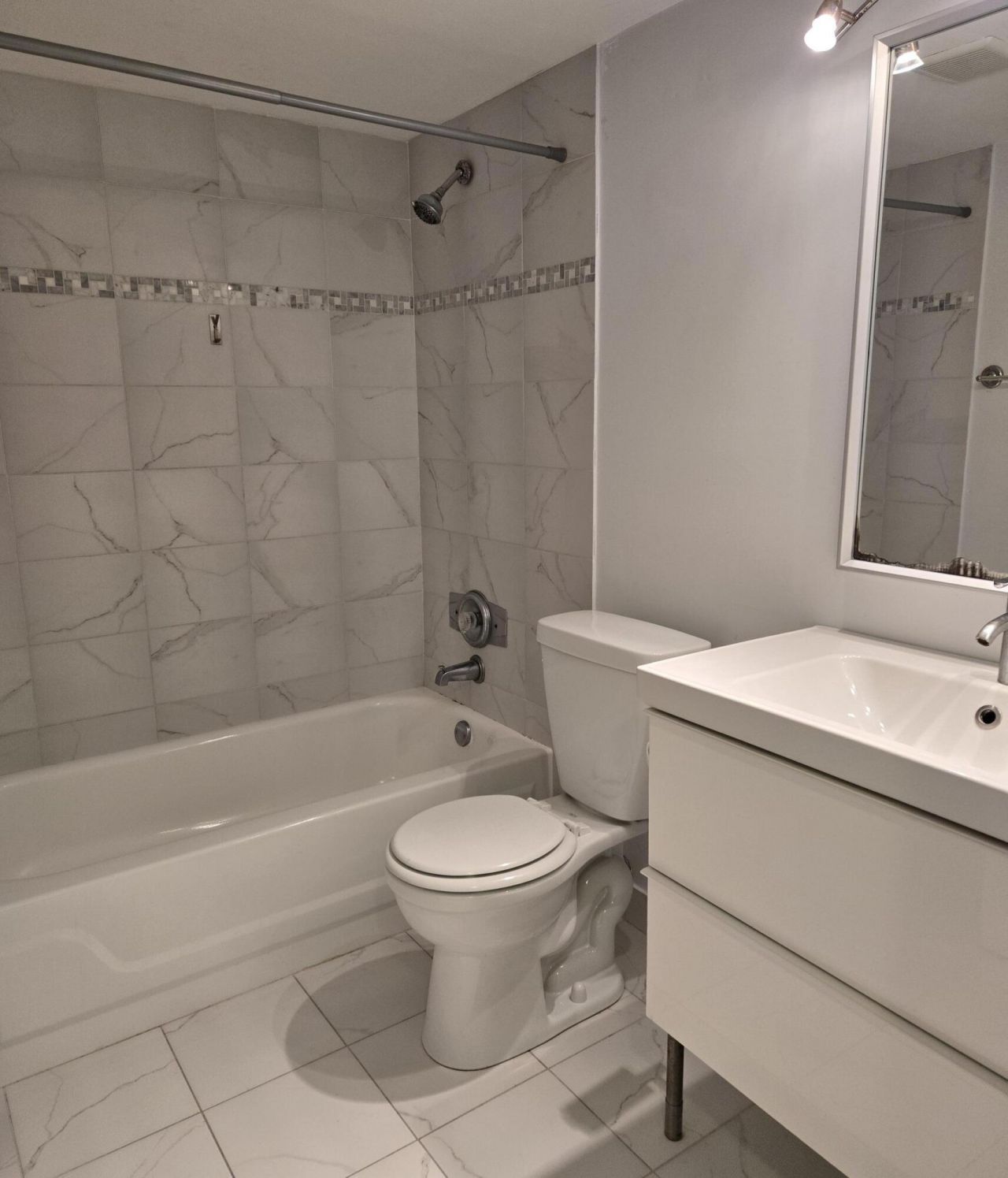 1009 Green Pine Boulevard, Unit D3, West Palm Beach, FL 33409 Photo
