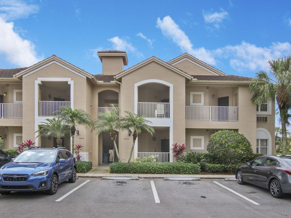 9800b Perfect Drive, Port St. Lucie, FL 34986