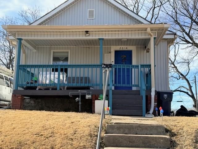 2014 Spruce Avenue, Kansas City, MO 64127 Main Photo