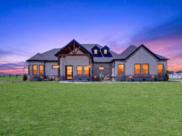 1000 Elevation Trail, Weatherford, TX 76087
