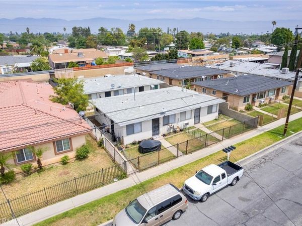 412 W Ramona, Rialto, CA 92376