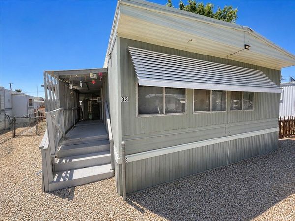 22325 US Highway 18, Unit 33, Apple Valley, CA 92308