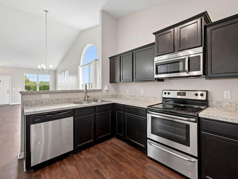 5659 Battle Creek Way, Columbus, OH 43228 Photo 15