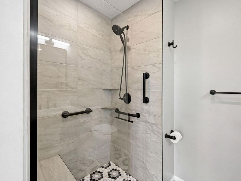 5659 Battle Creek Way, Columbus, OH 43228 Photo 21