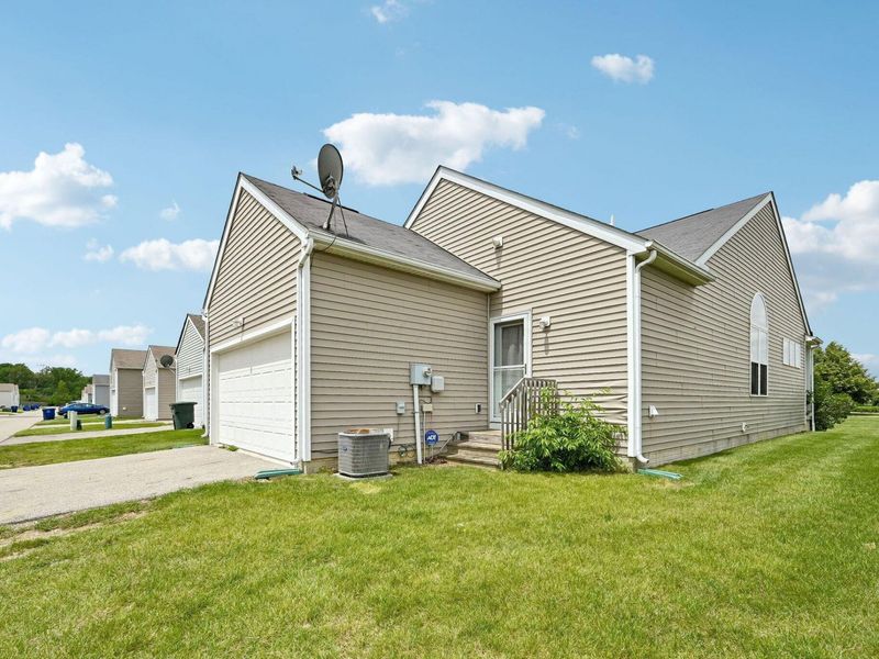 5659 Battle Creek Way, Columbus, OH 43228 Photo 34