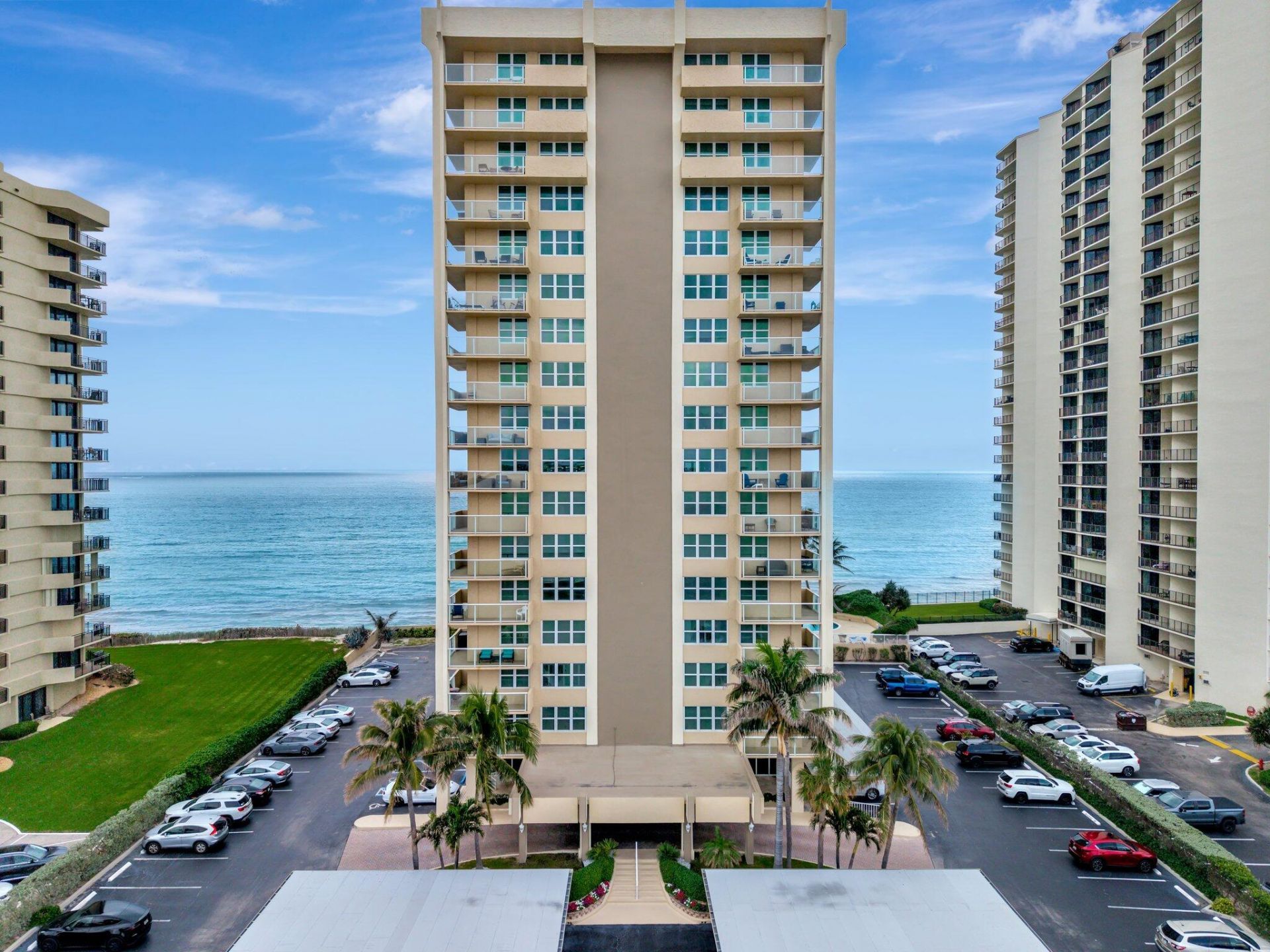 5440 N Ocean Drive, Unit 705, Singer Island, FL 33404 Photo