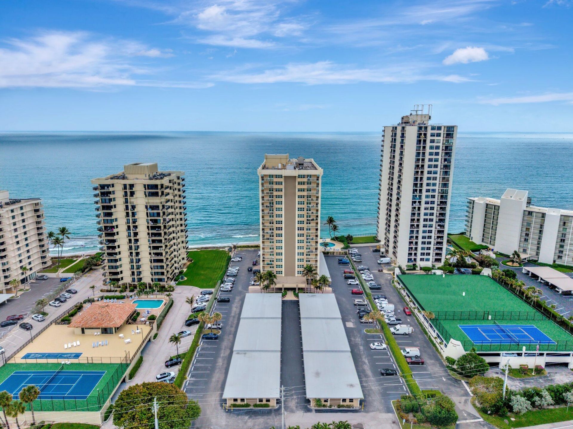 5440 N Ocean Drive, Unit 705, Singer Island, FL 33404 Photo