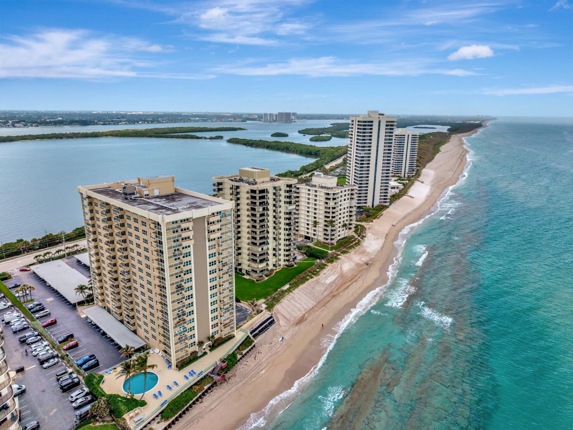 5440 N Ocean Drive, Unit 705, Singer Island, FL 33404 Photo