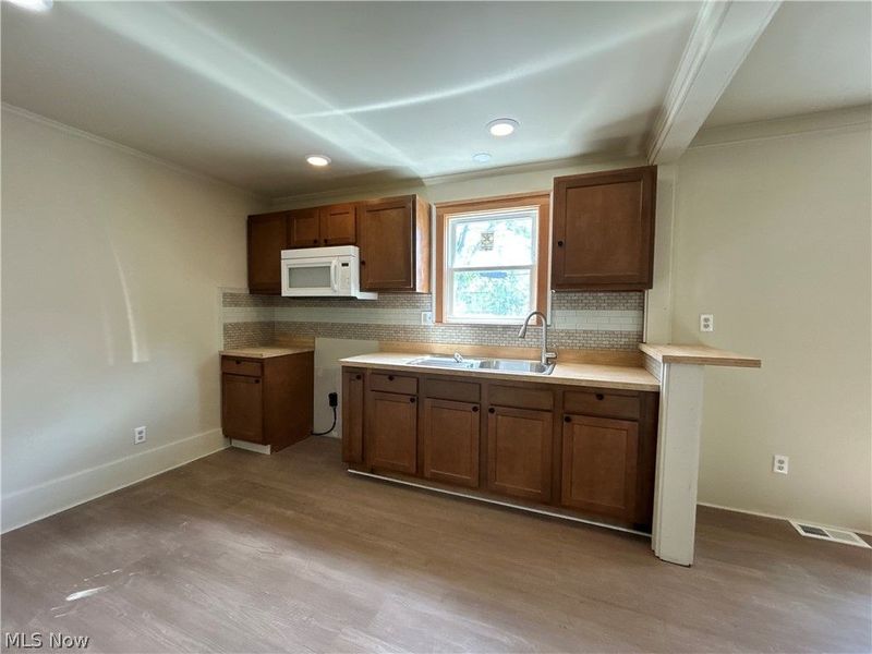 1317 Plum Street, Unit Rear, Steubenville, OH 43952 Photo 4
