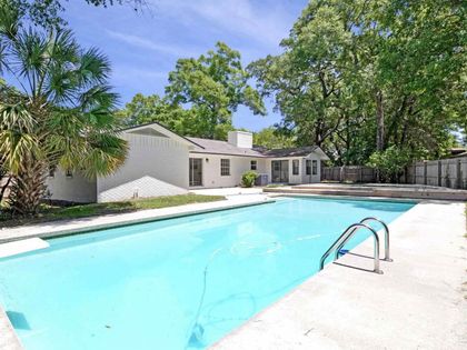 5745 Avenida Robledal Pensacola, FL 32504