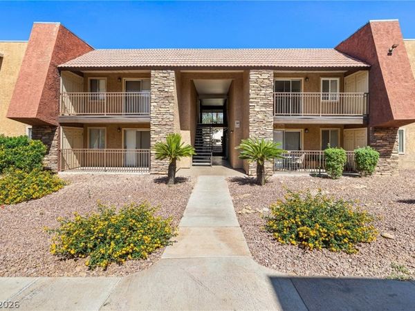 4450 Sandy River Drive , Unit 88, Las Vegas, NV 89103