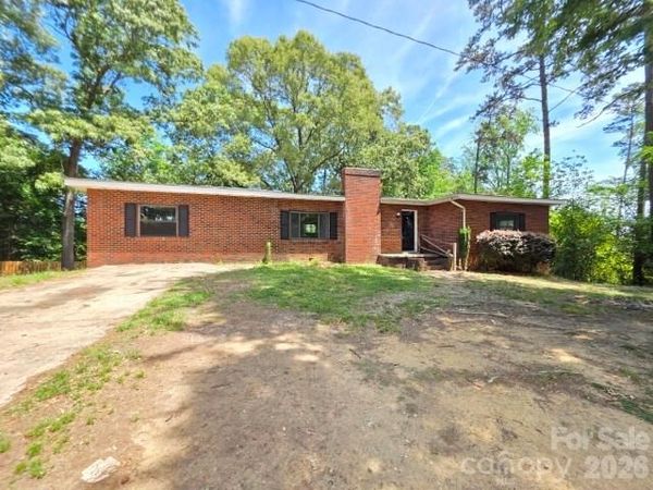 4268 Vincent Street , Kannapolis, NC 28081