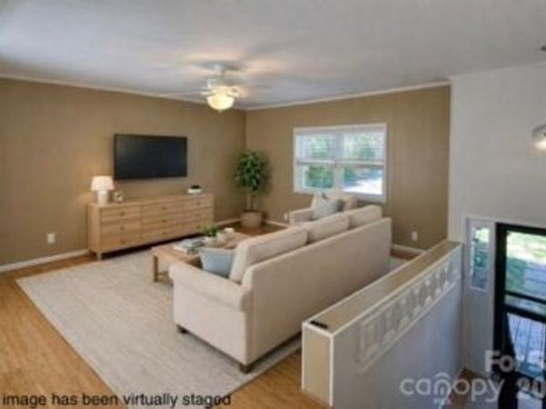 2678 Lake Shore Road S, Denver, NC 28037