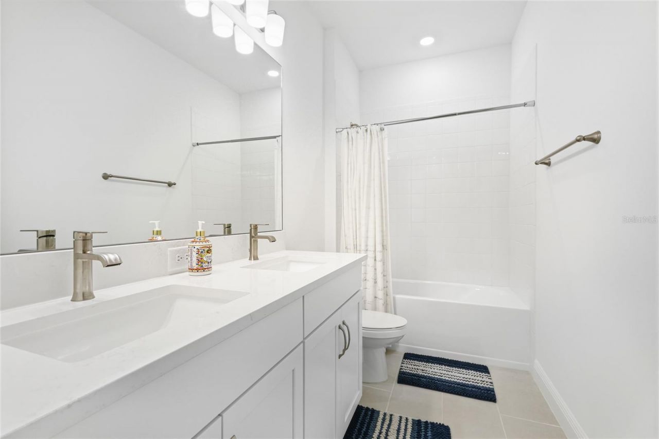 17143 Savory Mist Circle, Lakewood Ranch, FL 34211 Photo
