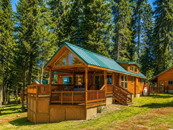 Unit 42, Ashland, OR 97520