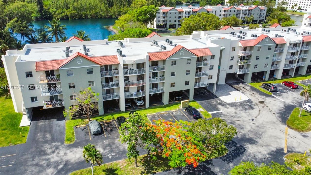 8200 SW 210th St, Unit 103, Cutler Bay, FL 33189 Photo