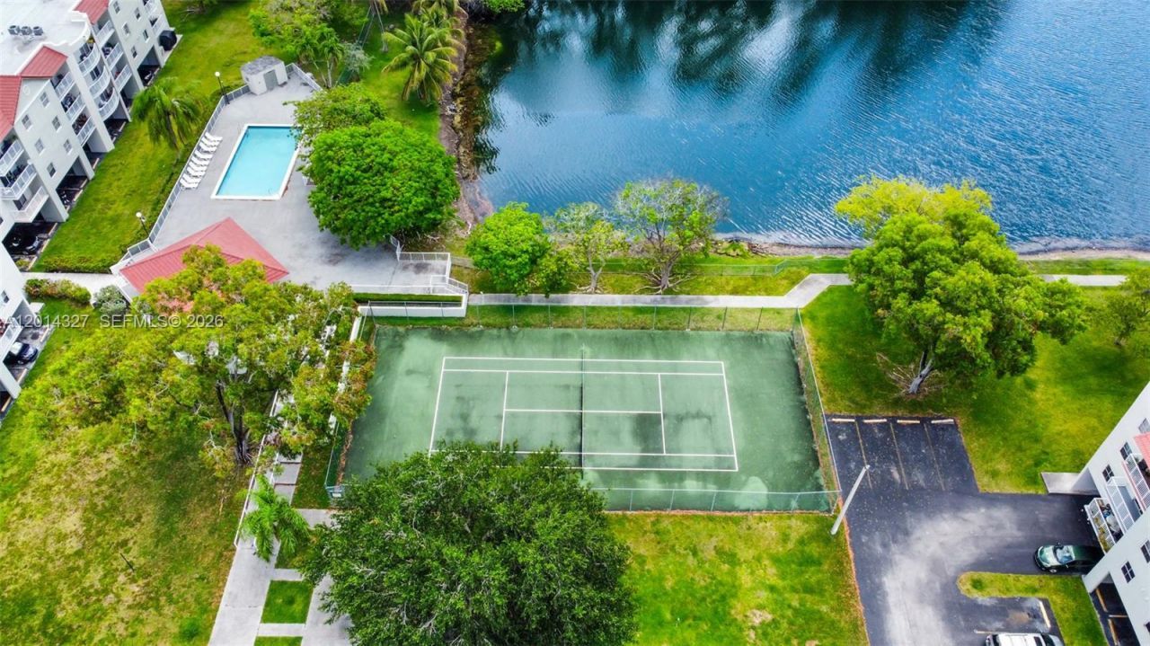 8200 SW 210th St, Unit 103, Cutler Bay, FL 33189 Photo