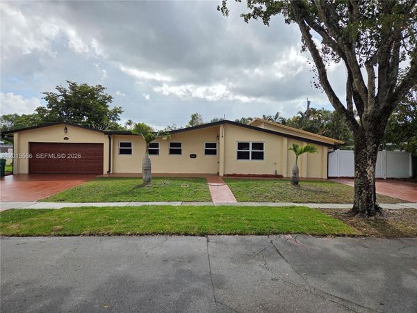 5006 SW 90th Way , Cooper City, FL 33328