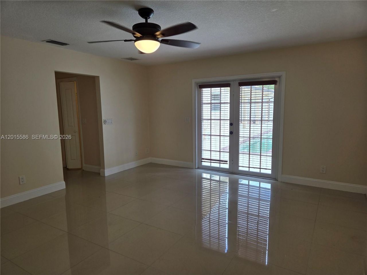 5006 SW 90th Way, Cooper City, FL 33328 Photo