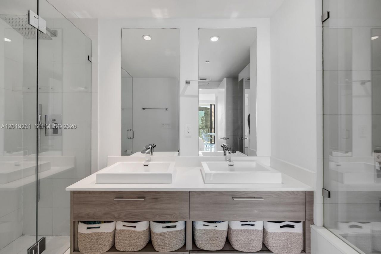 1300 S Miami Ave, Unit 2602, Miami, FL 33130 Photo
