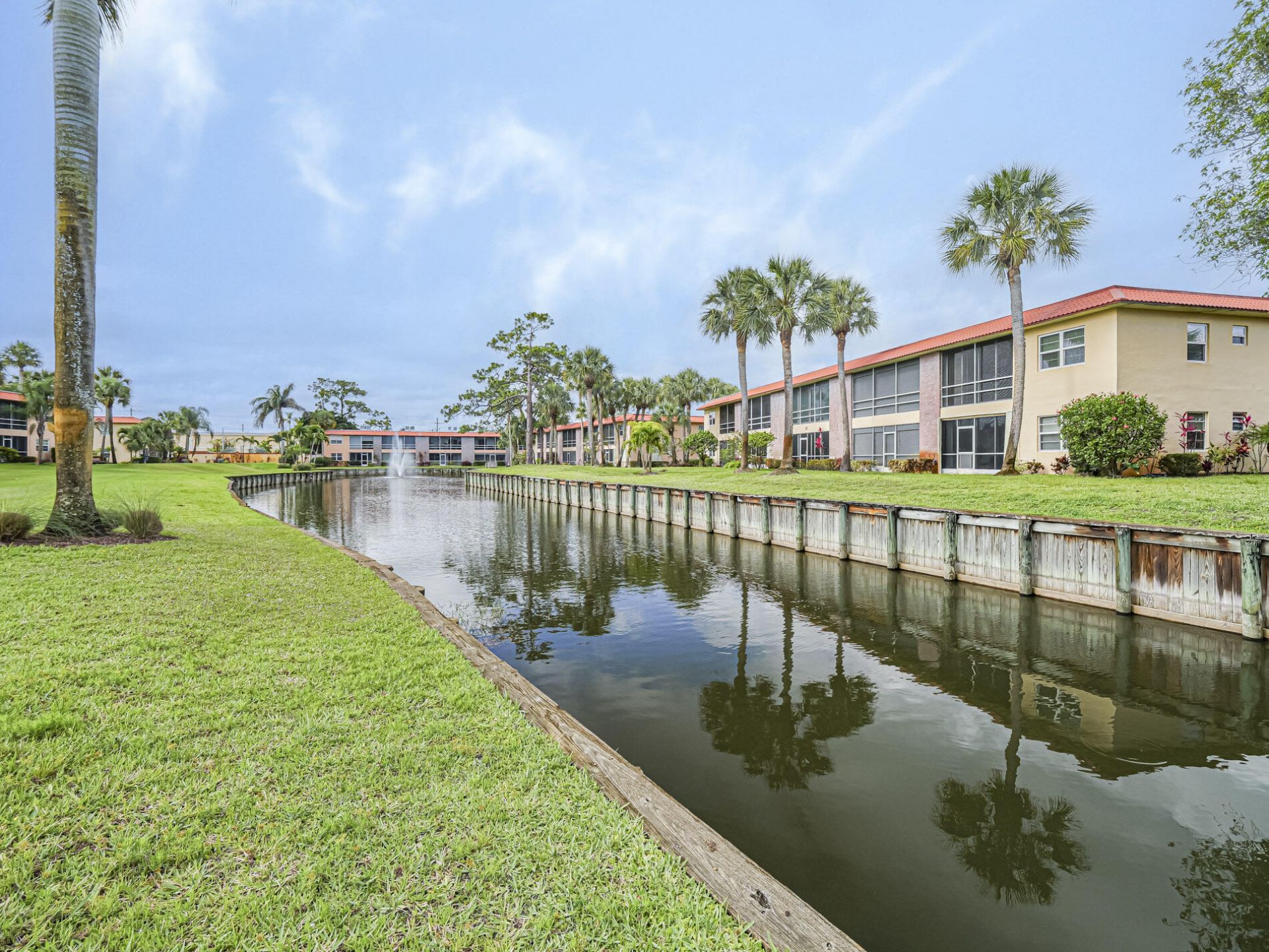 1987 SW Palm City Road, Stuart, FL 34994 Photo