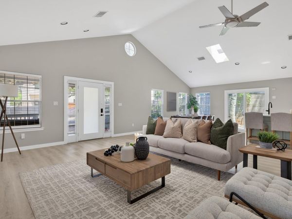 411 W Live Oak ST, Austin, TX 78704
