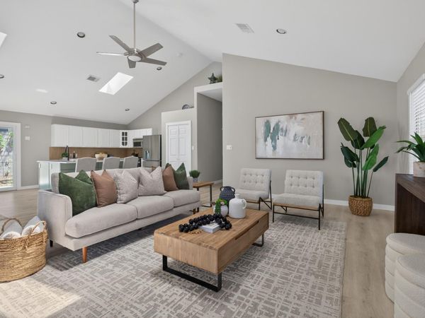 411 W Live Oak ST, Austin, TX 78704