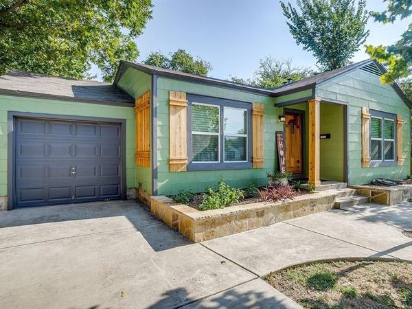 7412 Ewing Avenue , Fort Worth, TX 76116
