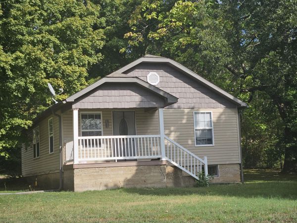 936 Lincoln Avenue, West Plains, MO 65775