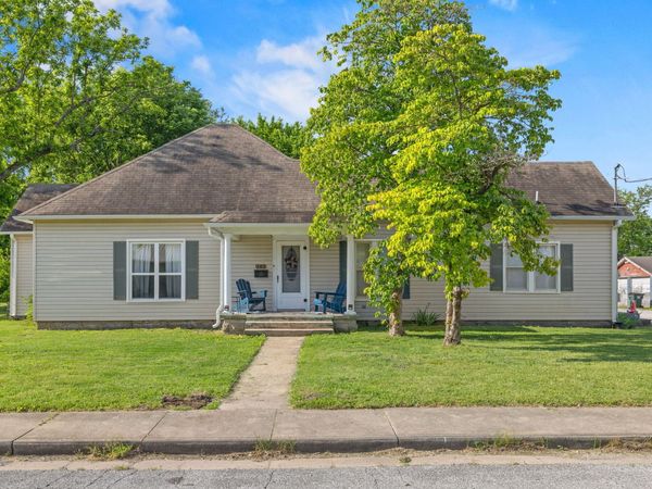 303 E Sloan Street , Mt Vernon, MO 65712