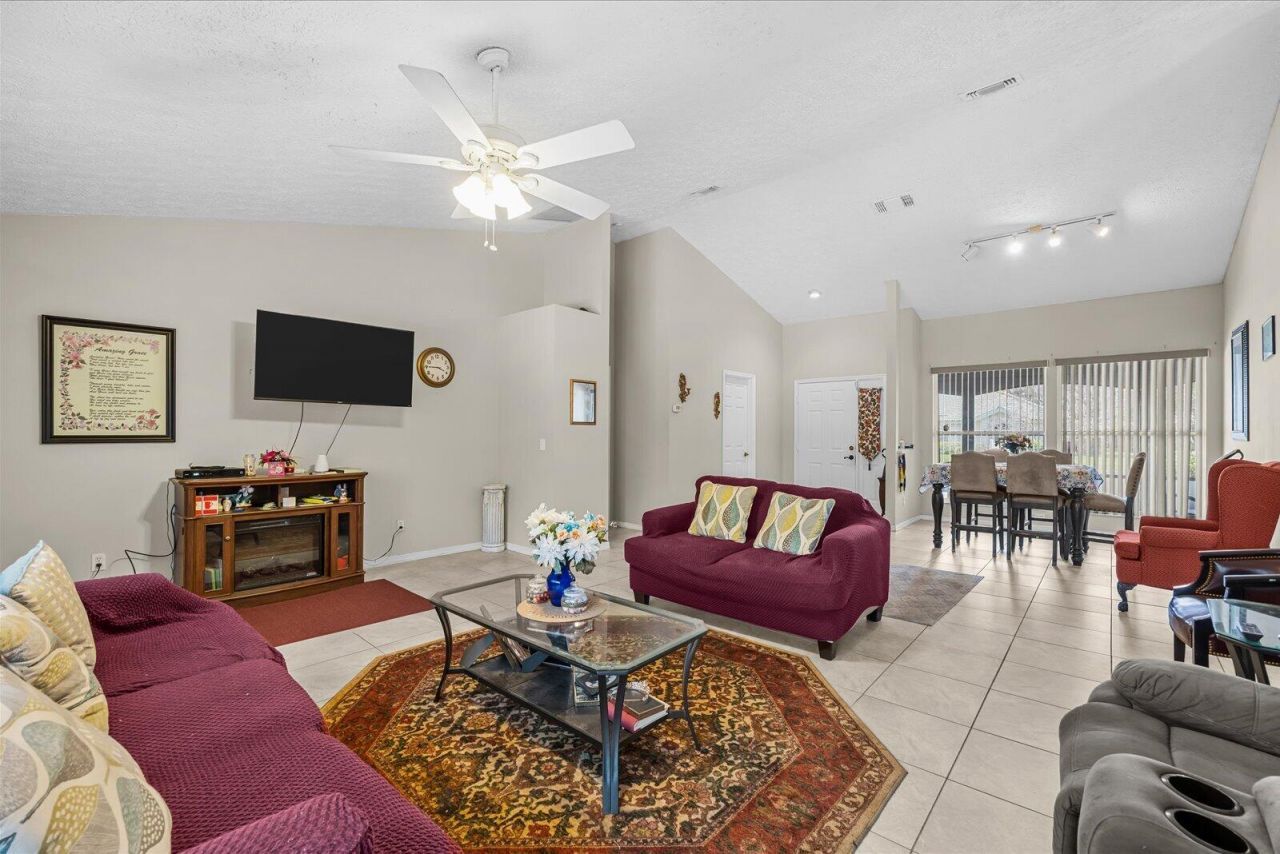1341 SW Maplewood Drive, Port Saint Lucie, FL 34986 Photo
