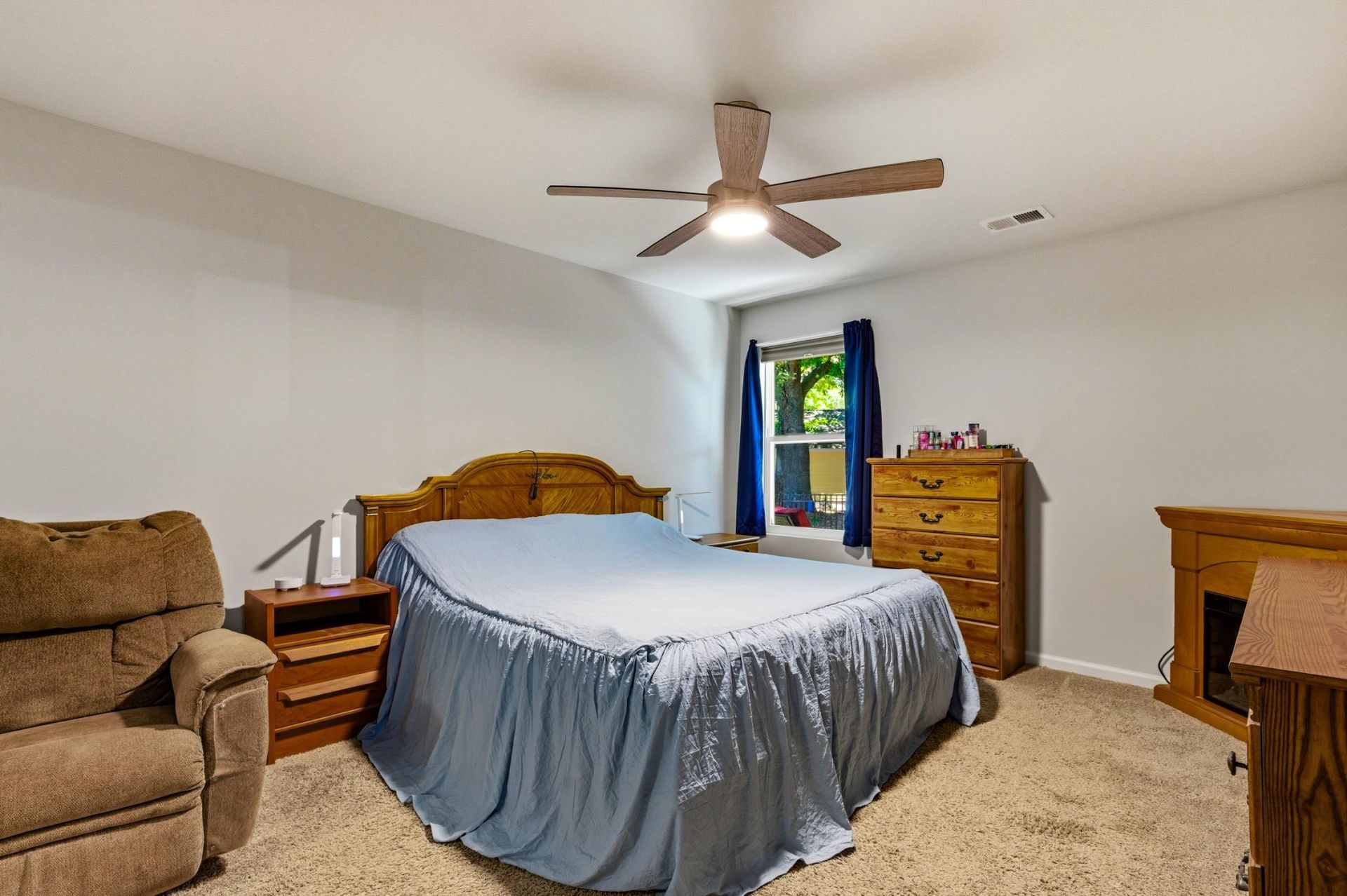 144 Foxford Dr. Photo 17